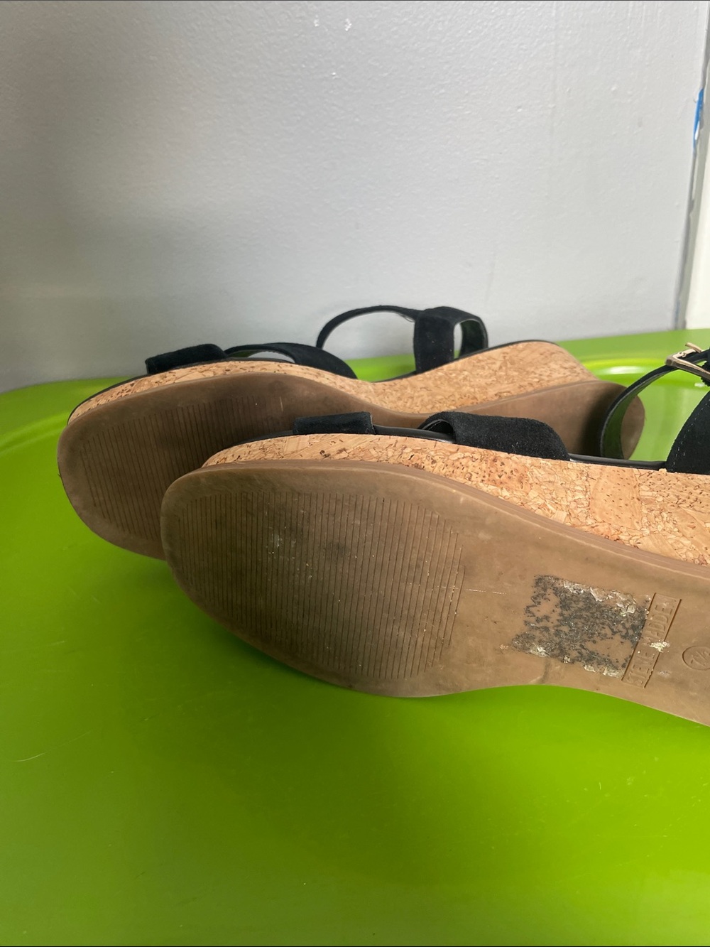 Steve Madden 7.5 Robbin Suede Straps Cork Wedge Open Toe Sandals Summer Resort - Picture 5 of 8